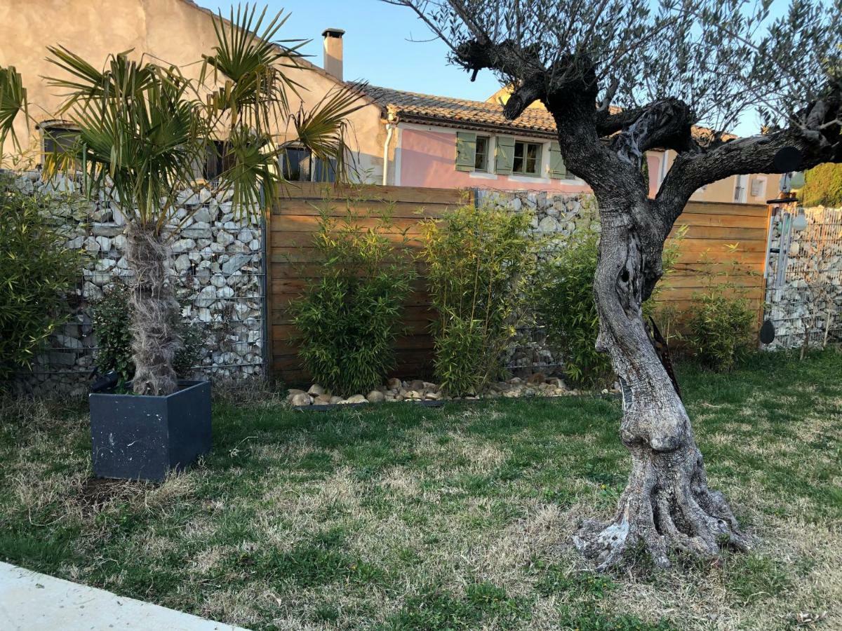 Le Luberon Des Artistes Vila Oppède Exterior foto